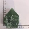 Piedra de Cuarzo Verde en punta natural - Imagen 2