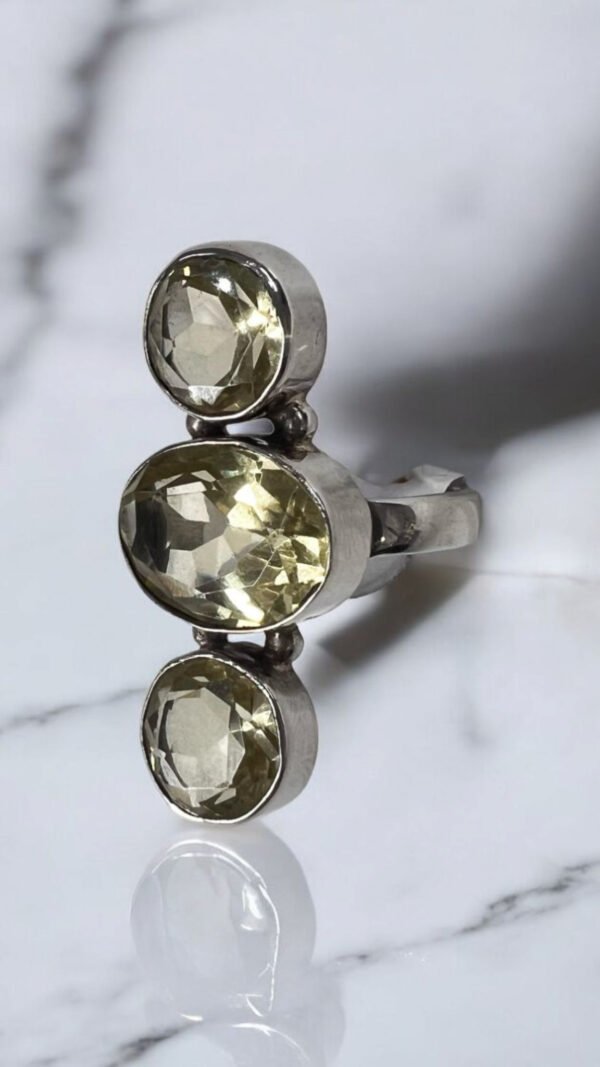 anillo cuarzo limon con plata