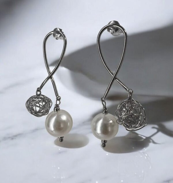 Aros minimalista con perlas