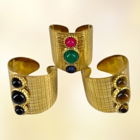 Anillos de tres piedras