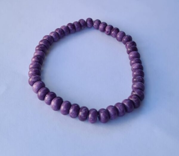 Pulsera de Charoita con donas elastizada
