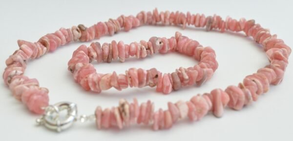 Set de Rodocrosita con escallas natuarles collar y pulsera
