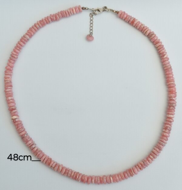 Collar con donitas de Rodocrosita y cierre de plata calidad premiun