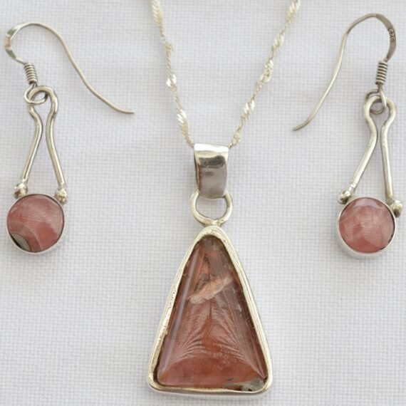 Conjunto de collar y aros de Rodocrosita en plata