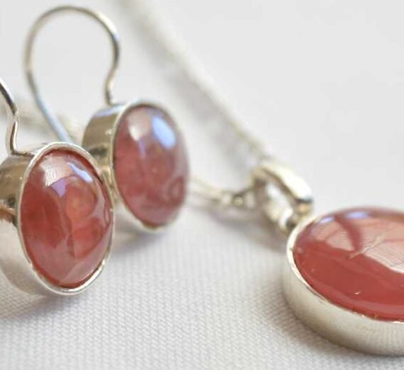 Conjunto de dije y aros de Rodocrosita Ortiz en plata calidad premiun