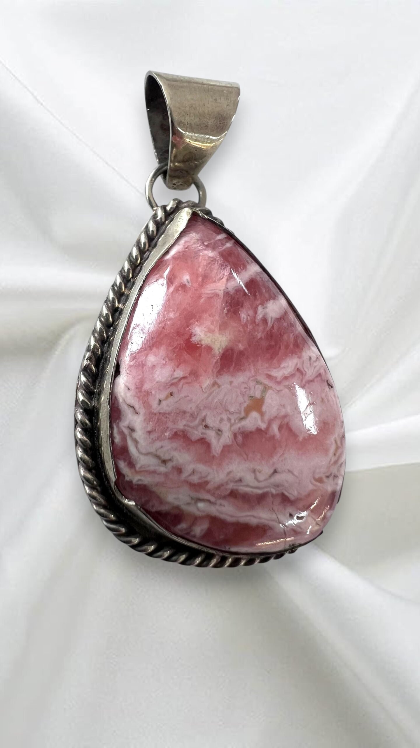 Dije de Rodocrosita Ortiz Con plata Escalada
