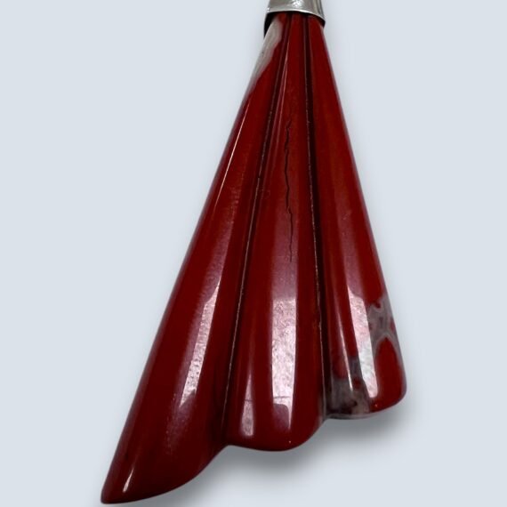 Dije Abanico de Jaspe Rojo Aries
