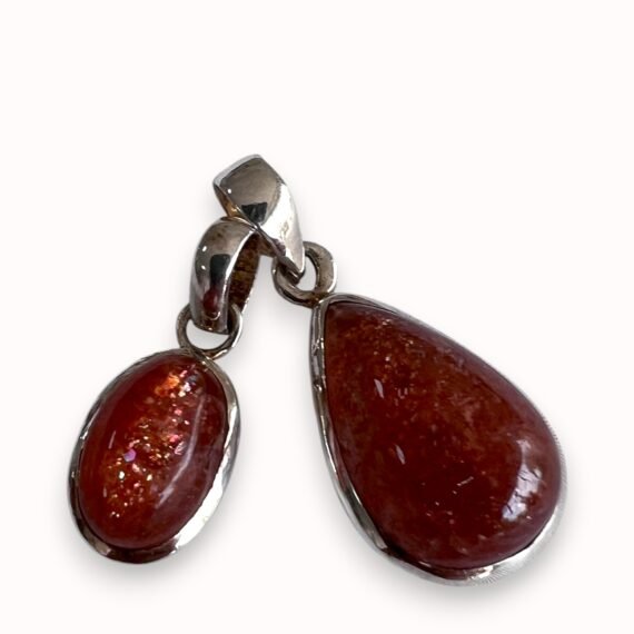 Dije piedra del sol engazado en plata