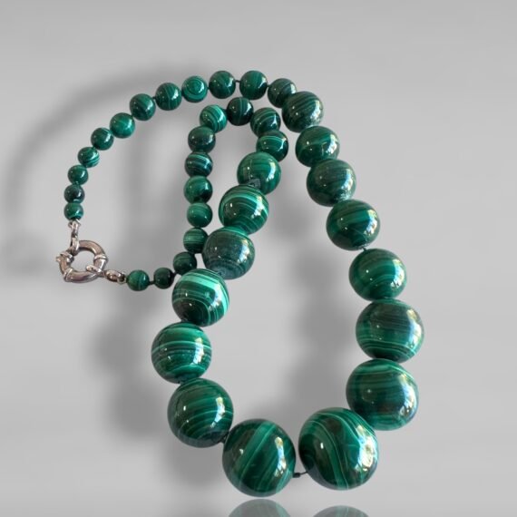 Collar de Bolones de Malaquita